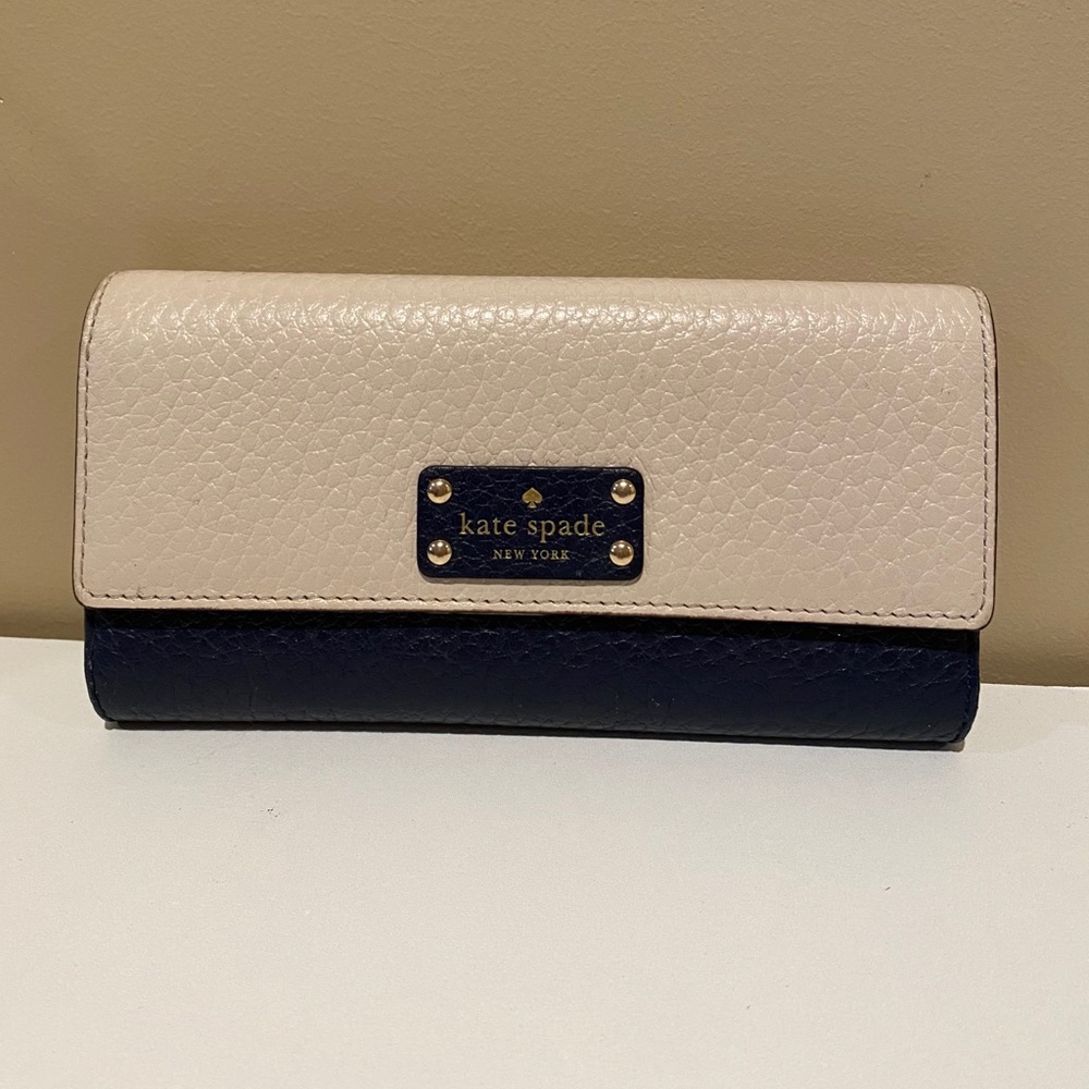 EUC Kate Spade Wallet
